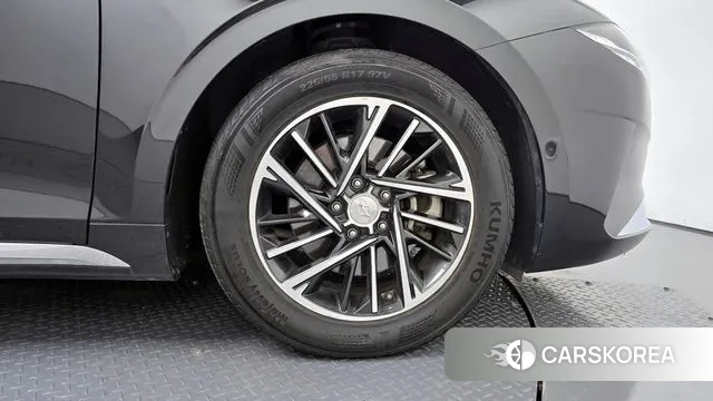 Hyundai The New Grandeur IG id 3238120 из Кореи 15