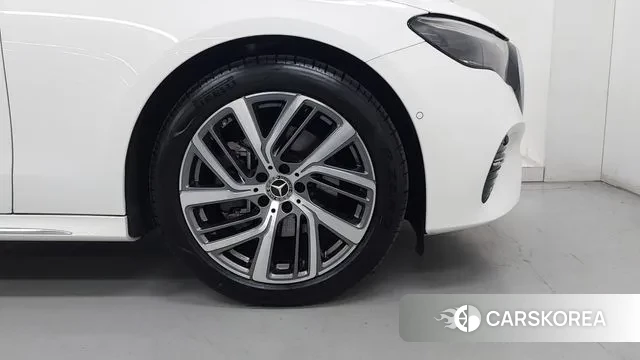 Mercedes-Benz E-Class W214 id 3011037 из Кореи 12