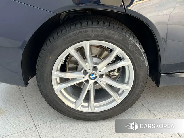 BMW X3 id 4335744 из Китая 29