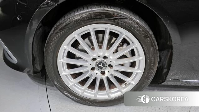 Mercedes-Benz E-Class W213 id 3910949 из Кореи 15