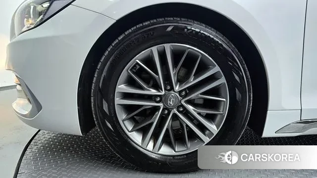 Hyundai Grandeur IG id 3226810 из Кореи 15