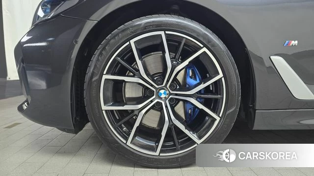 BMW 5 Series (G30) id 4395374 из Кореи 29