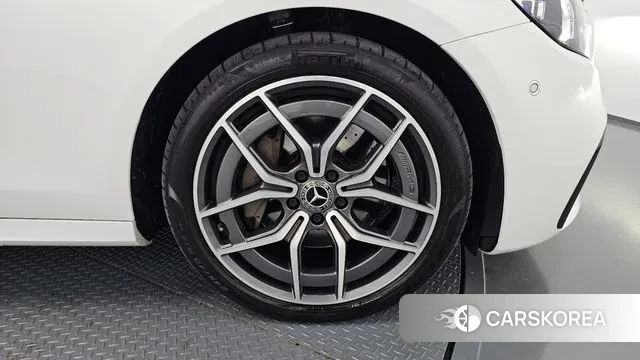Mercedes-Benz E-Class W213 id 3372804 из Кореи 15