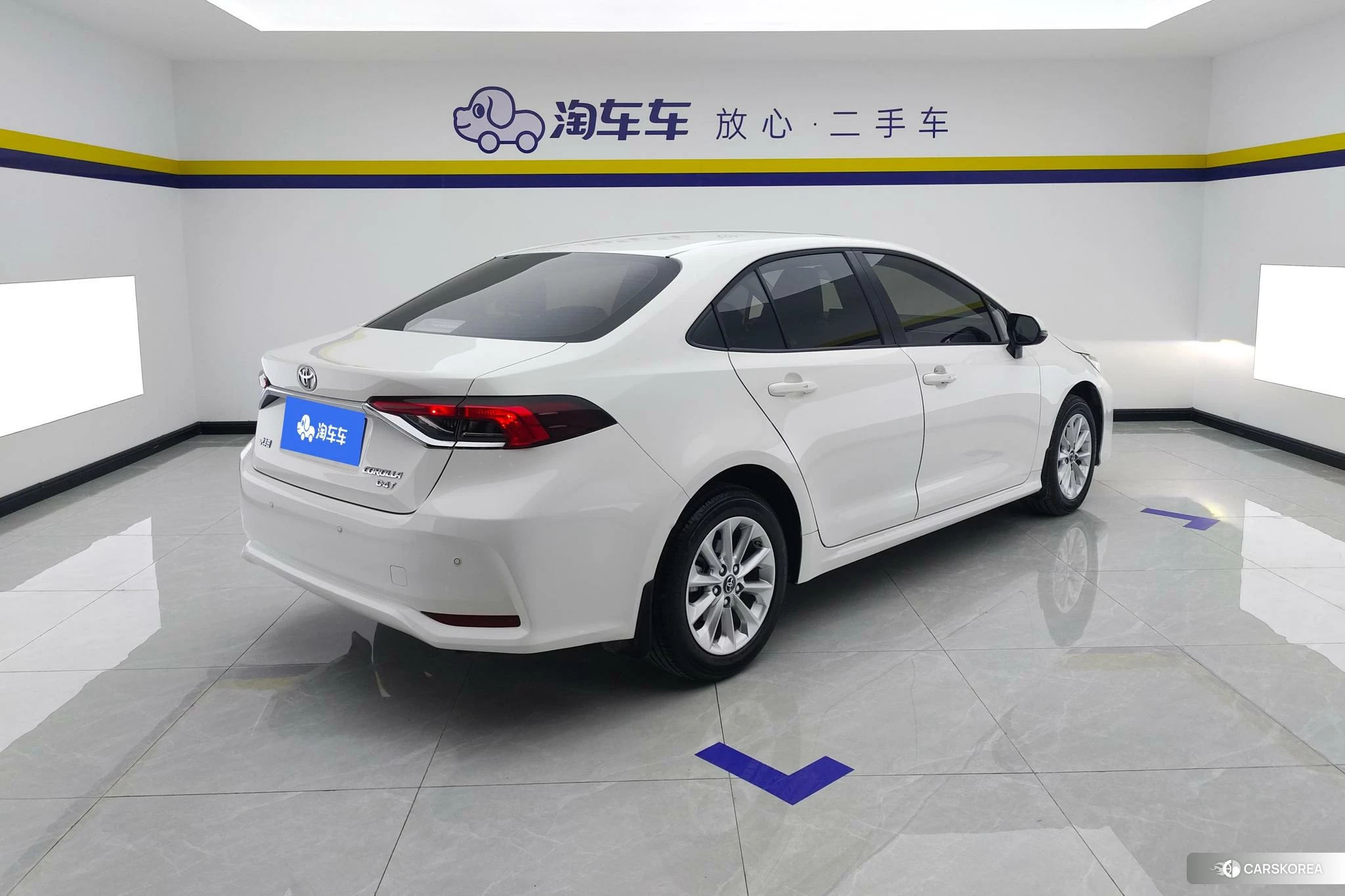 Toyota Corolla id 4510851 из Китая 12