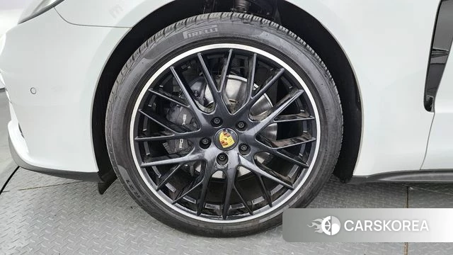 Porsche Panamera (971) id 3953303 из Кореи 15