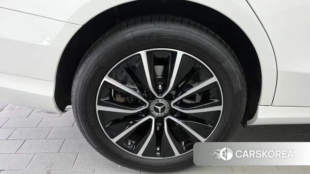 Mercedes-Benz C-Class W205 id 4632774 из Кореи 25
