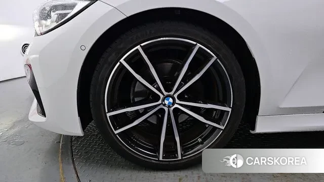 BMW 3 Series (G20) id 3022509 из Кореи 15