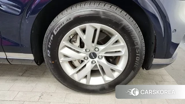 Genesis GV70 id 3457211 из Кореи 15