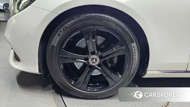 Mercedes-Benz E-Class W213 id 3039546 из Кореи 15