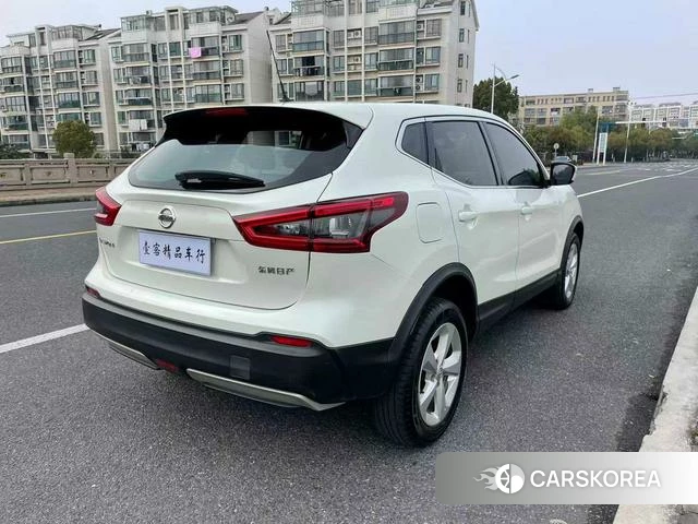 Nissan Qashqai 2023 Белый из Китая, фото 5