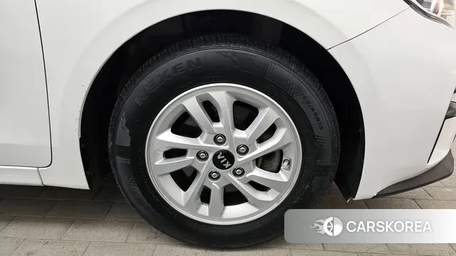 Kia Come New K3 id 3489710 из Кореи 15