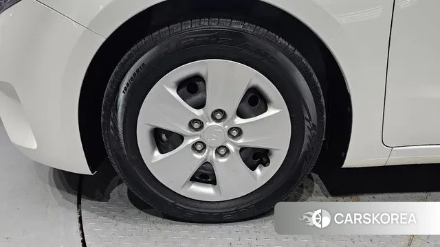 Kia The New K3 id 3723885 из Кореи 15