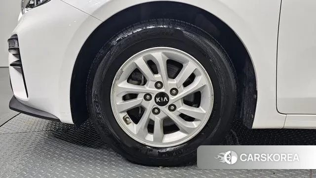 Kia Come New K3 id 2903056 из Кореи 15