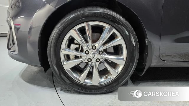 Kia The New Carnival id 4742026 из Кореи 15