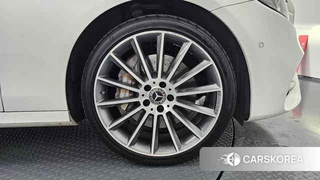 Mercedes-Benz E-Class W213 id 3844739 из Кореи 15