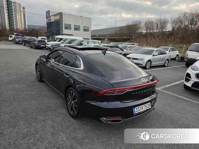 Hyundai The New Grandeur IG id 4464732 из Кореи 15