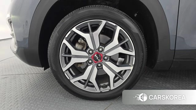 Kia Seltos id 4244406 из Кореи 25