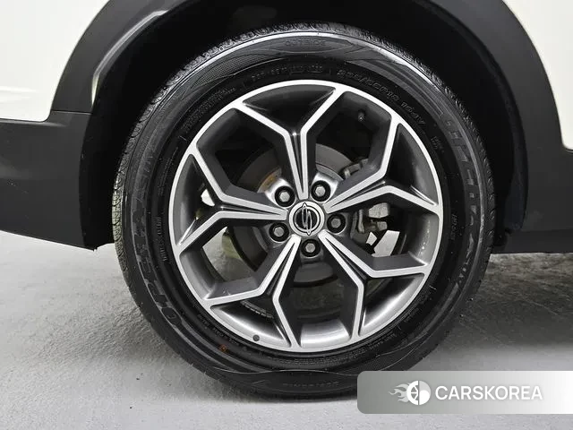 Ssangyong Beautiful Korando id 3368211 из Кореи 15