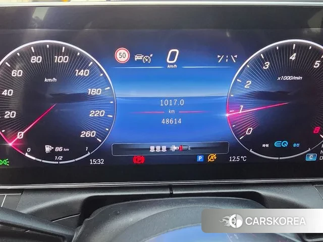 Mercedes-Benz C-Class W206 2022 Белый из Кореи, фото 5