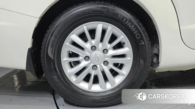 Ssangyong Korando Turismo id 4543603 из Кореи 26