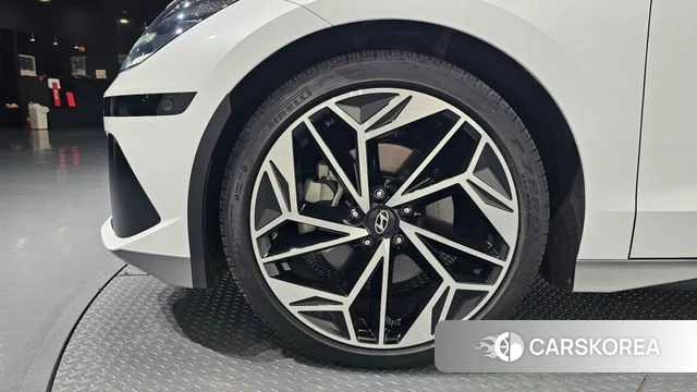 Hyundai Ionic 6 id 4585351 из Кореи 33