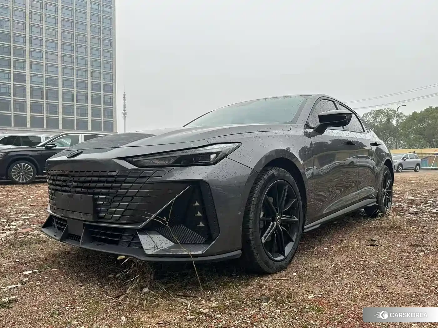 Chang'an Changan UNI-V 2023 Silver/gray из Китая, фото 5