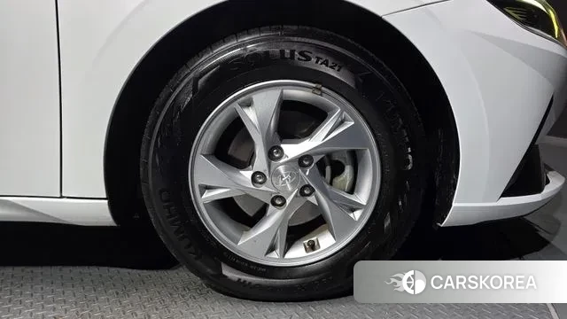 Hyundai Avante (CN7) id 3463795 из Кореи 15