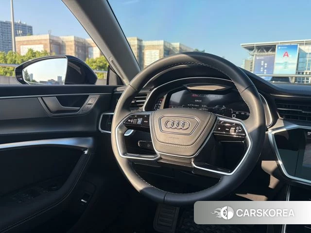 Audi A7L id 4272910 из Китая 7