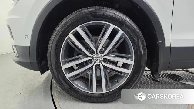 Volkswagen Tiguan Allspace id 4620505 из Кореи 32
