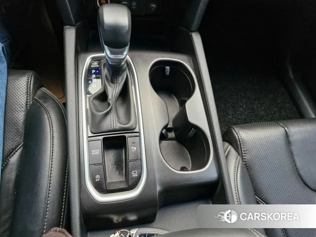 Hyundai Santa Fe TM 2018 Серебристо-серый из Кореи, фото 6