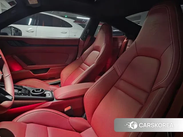 Porsche 911(992) id 3251233 из Кореи 12