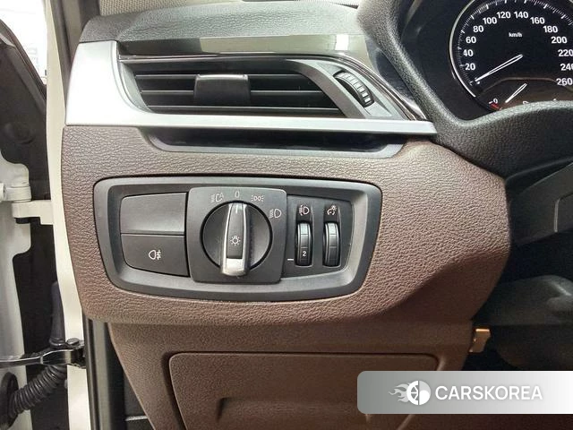 BMW X1 id 4314579 из Китая 17