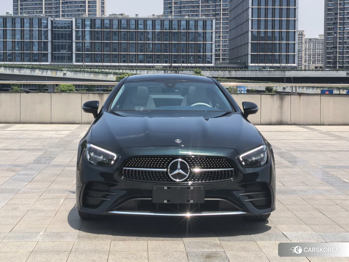 Mercedes-Benz E-class (imported) 2022 Зеленый из Китая, фото 6
