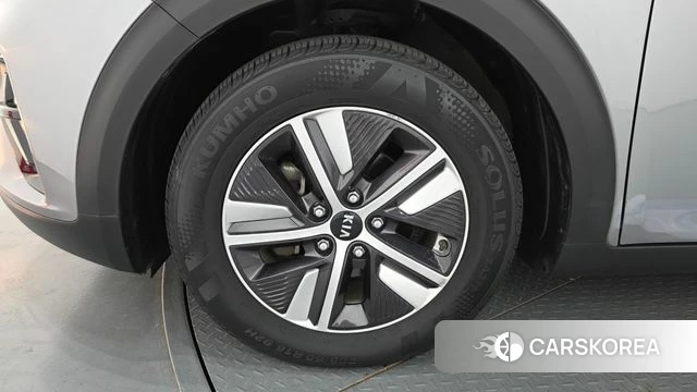 Kia The New Niro id 4402888 из Кореи 15