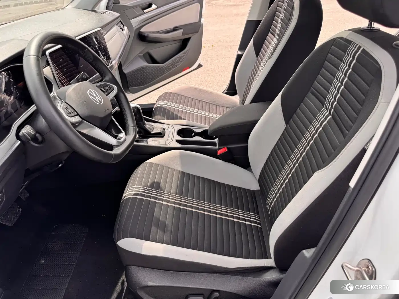 Volkswagen Bora id 4606928 из Китая 14