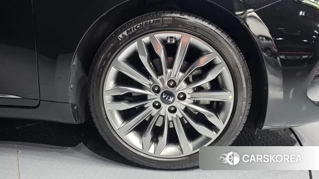 Kia K7 Premier id 3760592 из Кореи 15