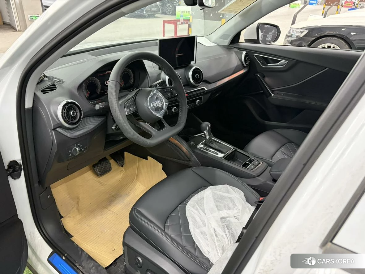 Audi Q2L id 4510763 из Китая 11