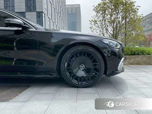 Mercedes-Benz S-class id 4209728 из Китая 19
