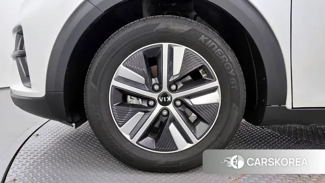 Kia The New Niro id 3003853 из Кореи 15