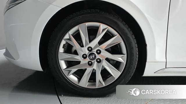 Hyundai The New Grandeur IG Hybrid id 4519580 из Кореи 30