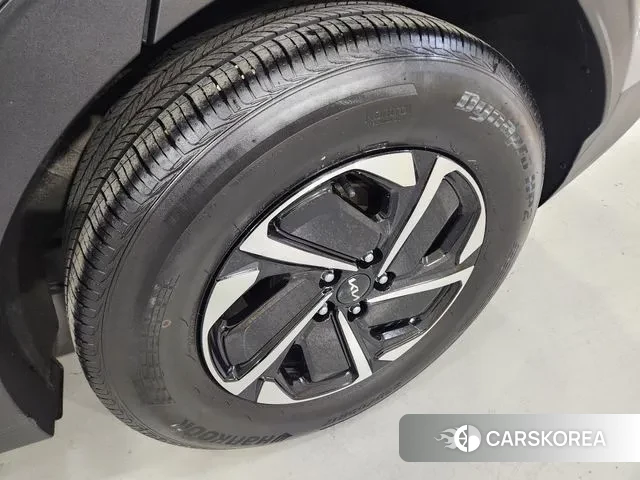 Kia Sportage 5th Generation Hybrid id 3685035 из Кореи 13