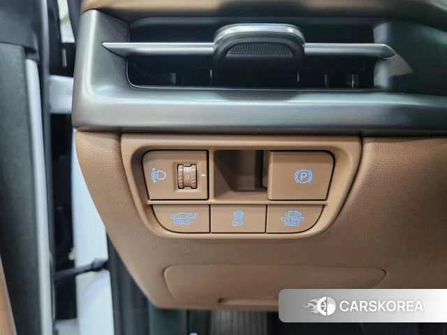 Hyundai Grandeur Hybrid (GN7) id 4579563 из Кореи 15