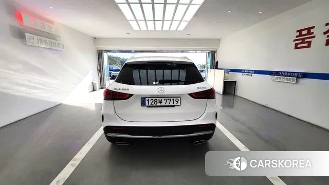 Mercedes-Benz GLA - Class H247 id 3347980 из Кореи 15