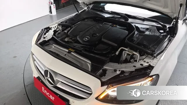 Mercedes-Benz C-Class W205 id 3747666 из Кореи 15