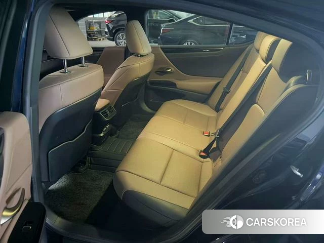 Lexus ES 2021 Синий из Китая, фото 5