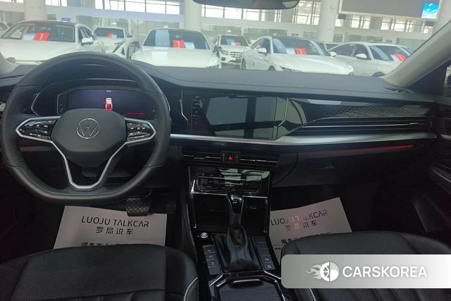 Volkswagen Passat id 4259998 из Китая 12