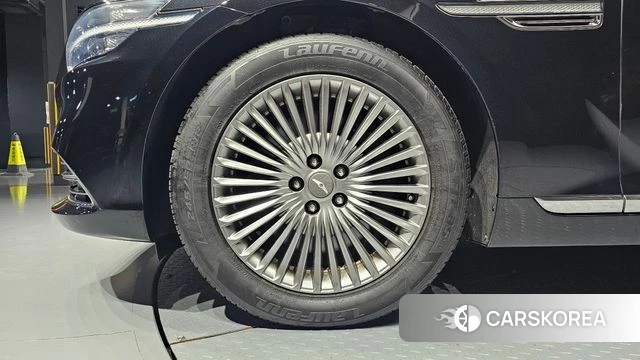 Genesis G90 id 3923970 из Кореи 15