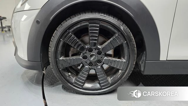 Mini Cooper S Convertible id 4739983 из Кореи 31