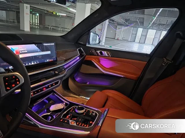 BMW X7 (G07) 2025 Белый из Кореи, фото 5