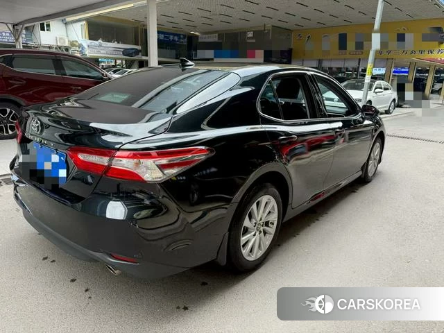 Toyota Camry 2023 Черный из Китая, фото 5